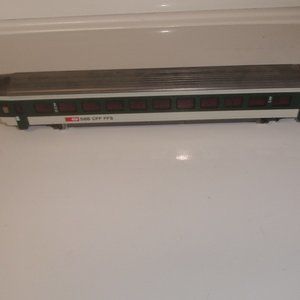 Roco HO train car passenger railroad